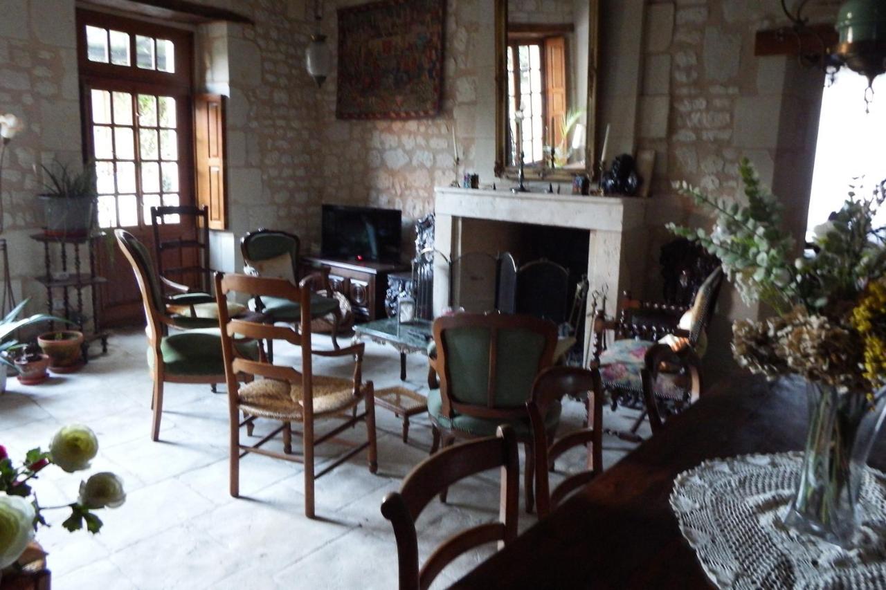 Chez Florence et Sylvain de Loudun Extérieur photo