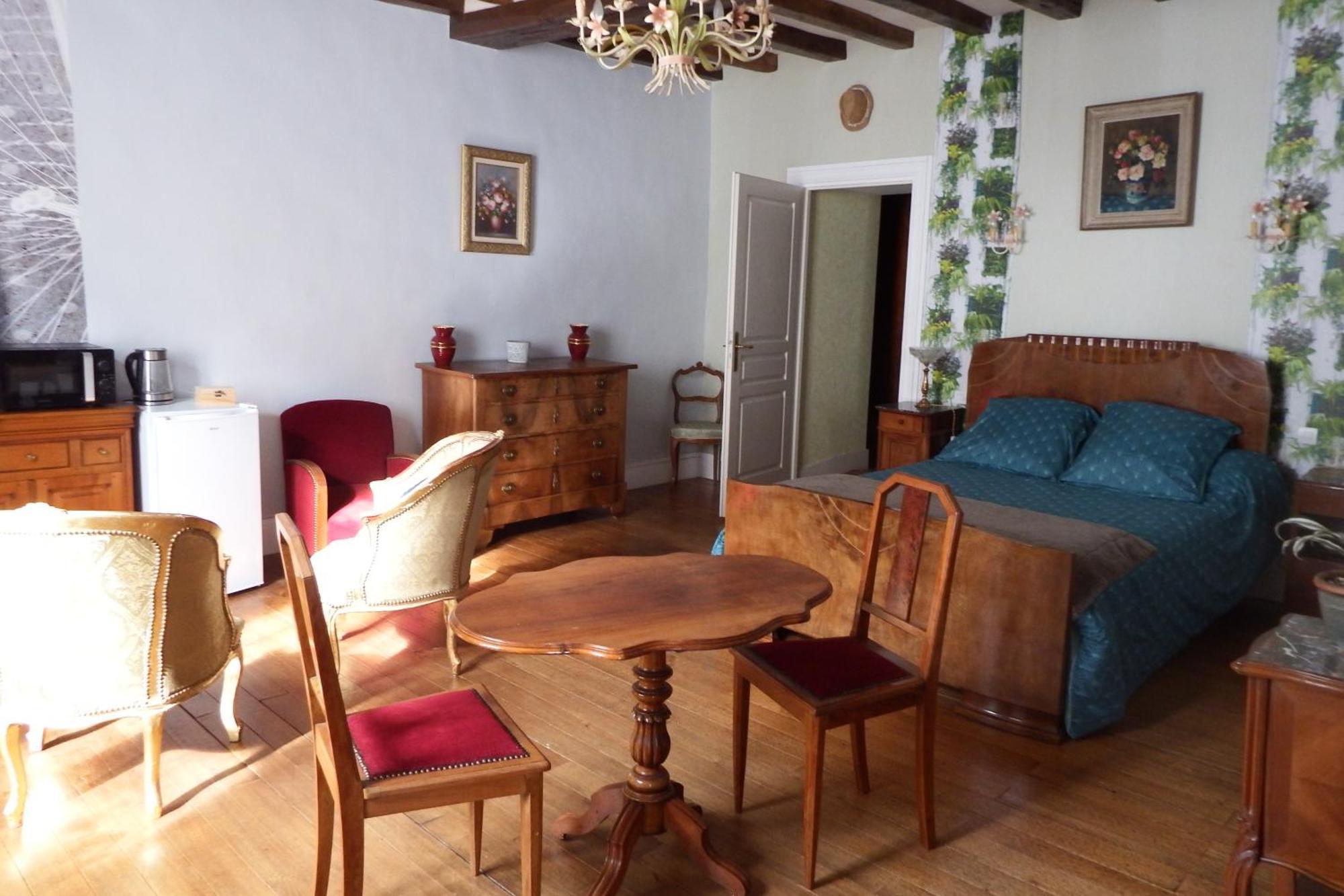 Chez Florence et Sylvain de Loudun Extérieur photo